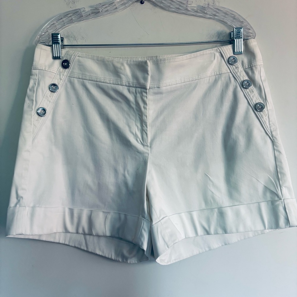 WHBM White Shorts with Silver Buttons EUC